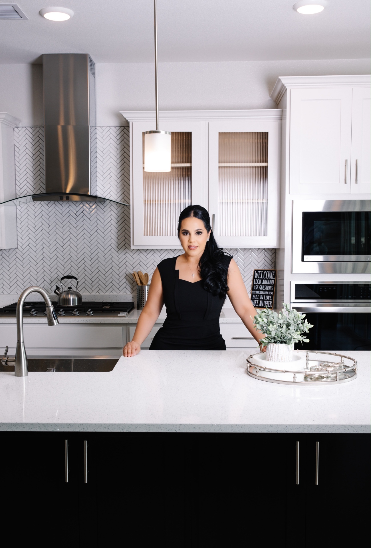 Custom kitchen cabinets and quartz countertops by JLT Cabinets